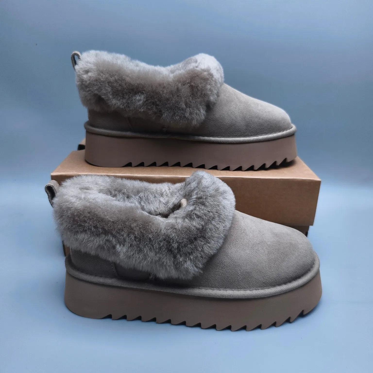 💰480 UGG sheepskin all-in-one snow boots 6733 Thick-soled non-slip slip-on casual style Color: Maroon Antelope Brown Black Size: 35-40